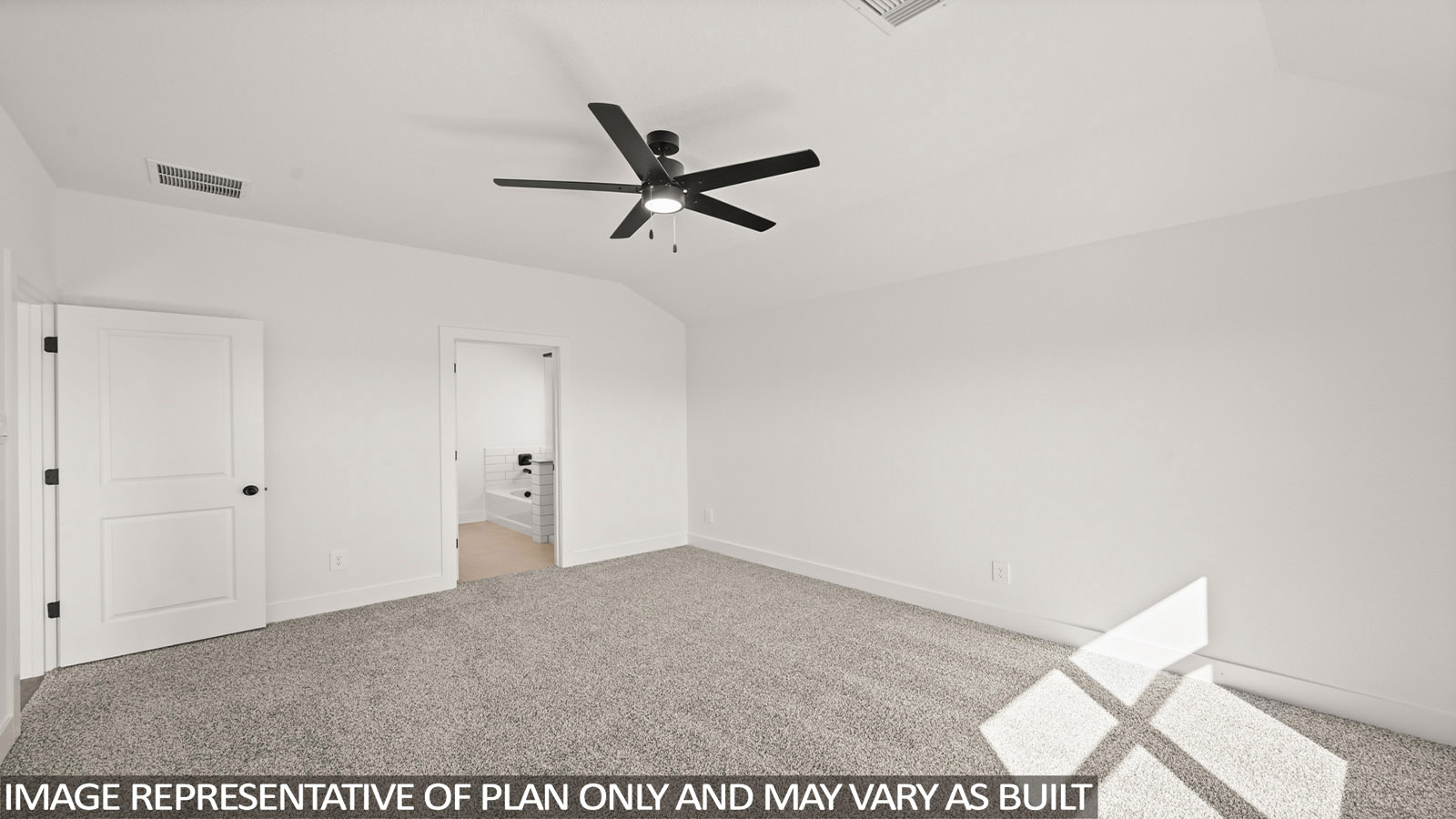 bedroom with carpet flooring
