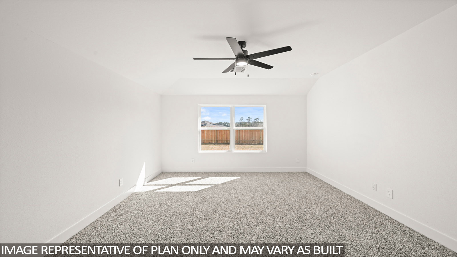 bedroom with carpet flooring