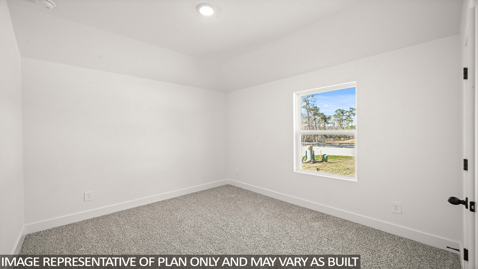 bedroom with carpet flooring
