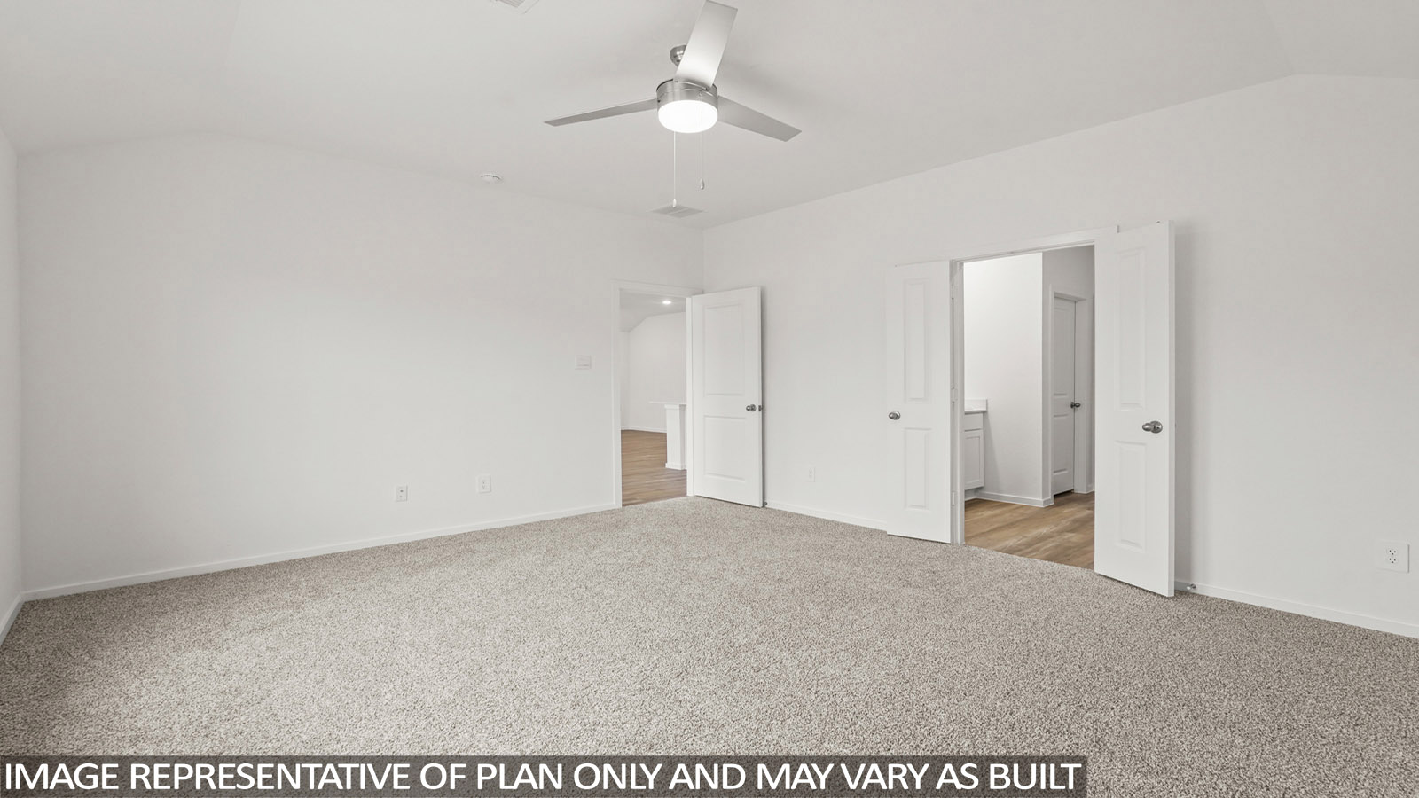 bedroom with carpet flooring