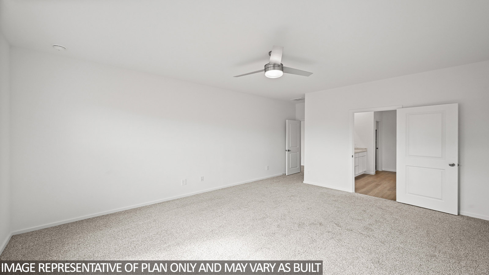 bedroom with carpet flooring