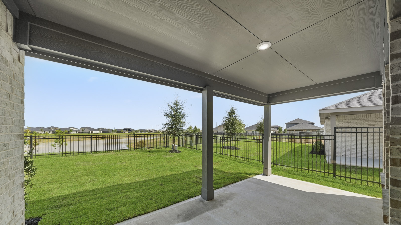 covered back patio