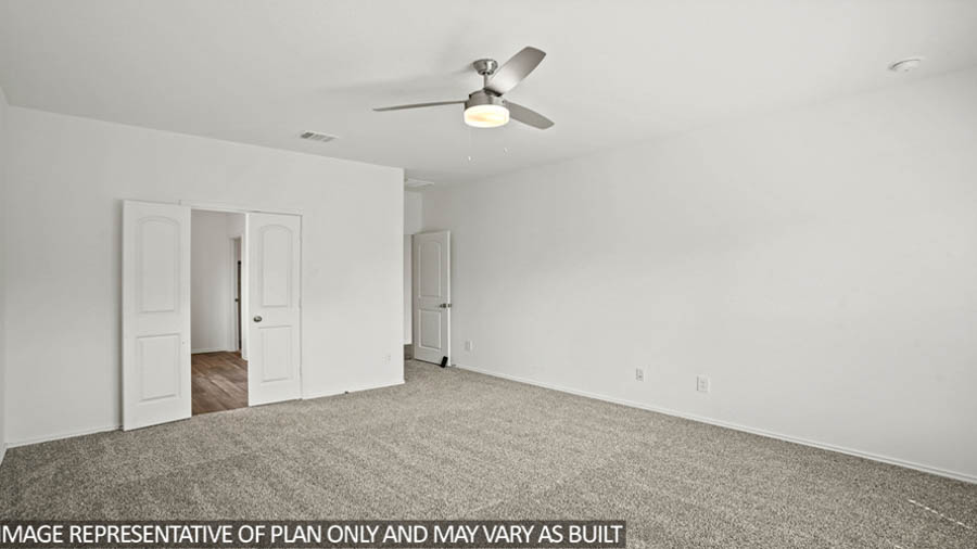 bedroom with carpet flooring