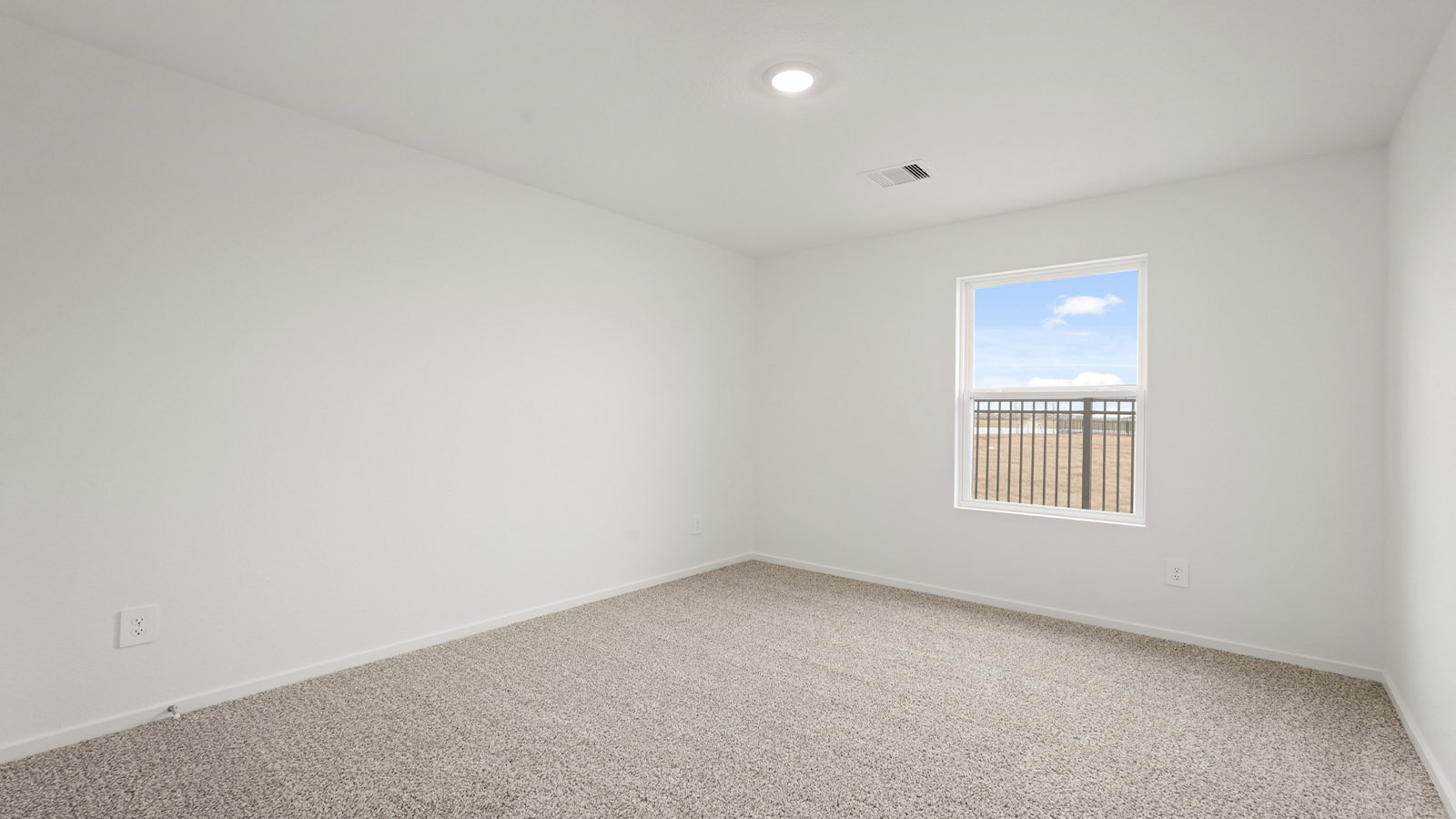 bedroom with carpet flooring