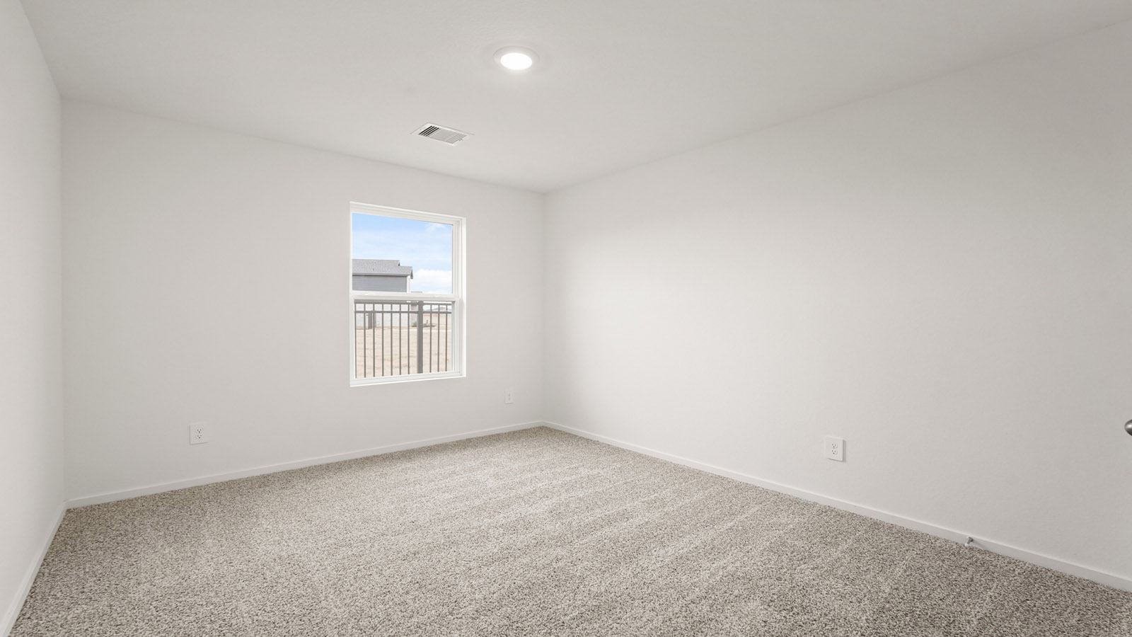 bedroom with carpet flooring