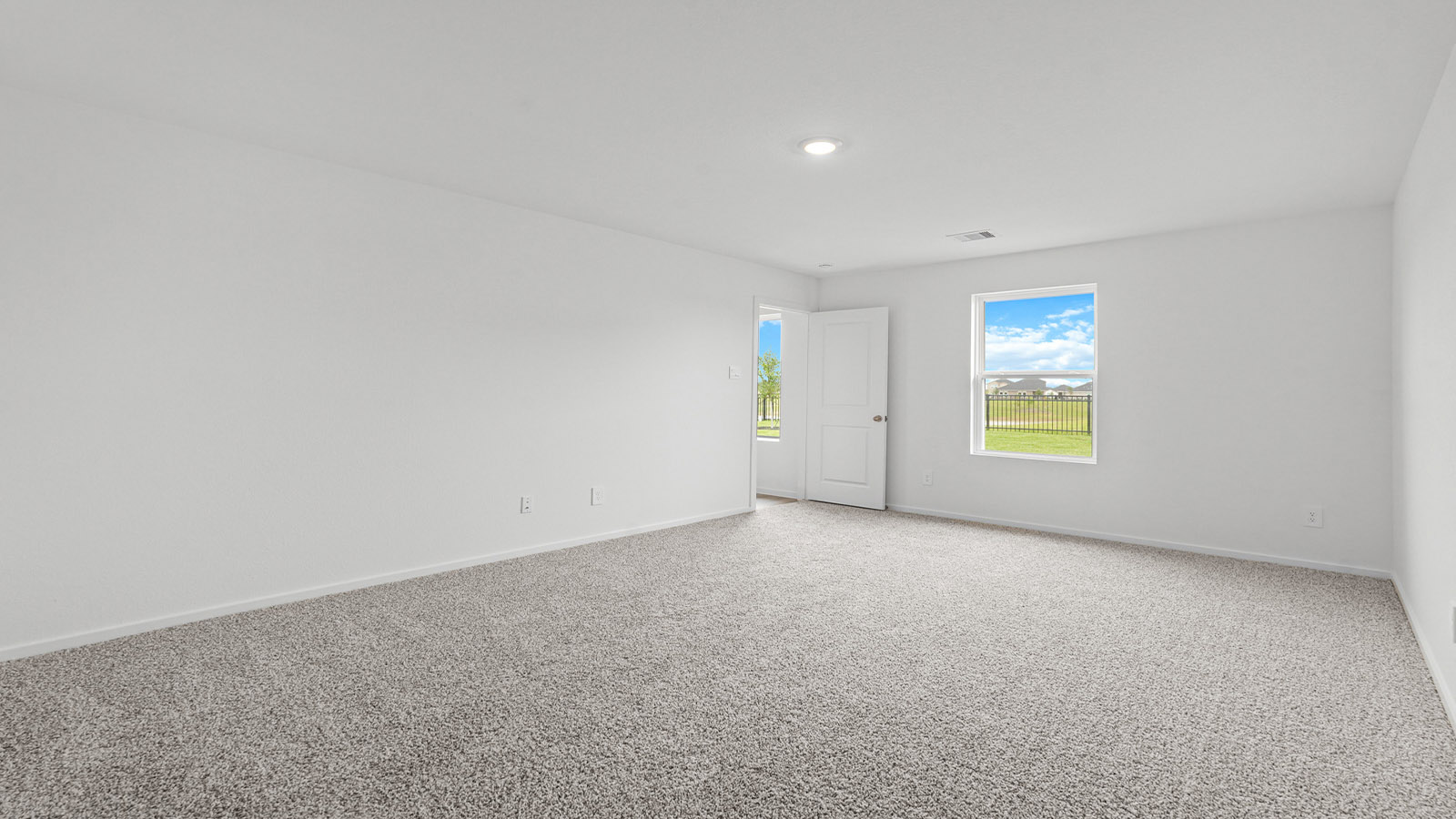 bedroom with carpet flooring