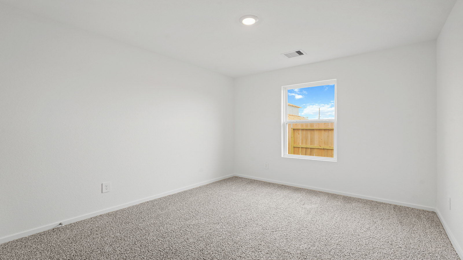 bedroom with carpet flooring