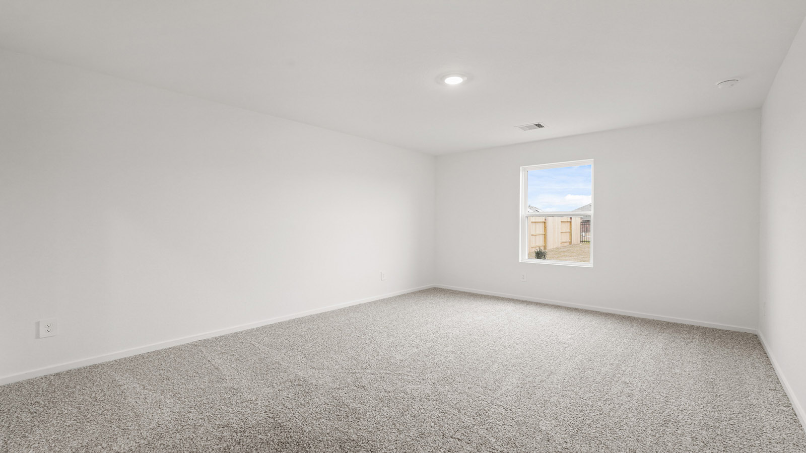 bedroom with carpet