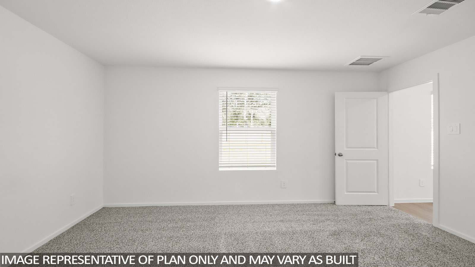 bedroom with carpet flooring