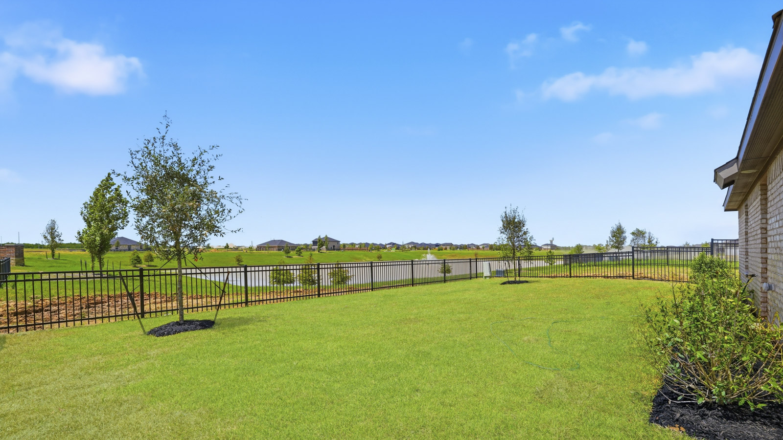 3021 Baisley Trail