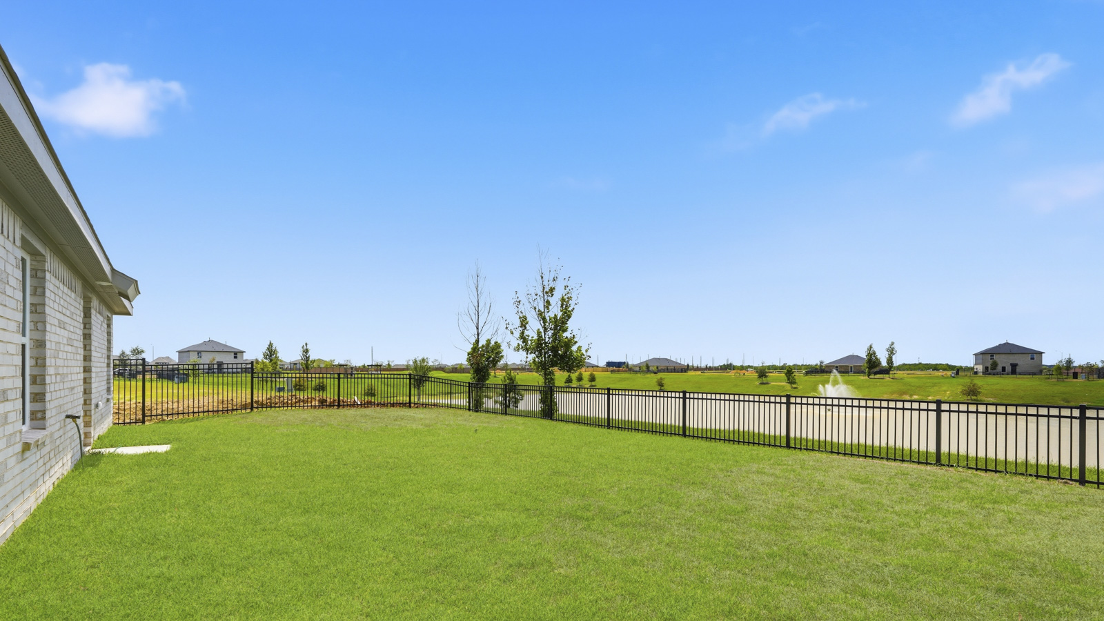 3045 Baisley Trail