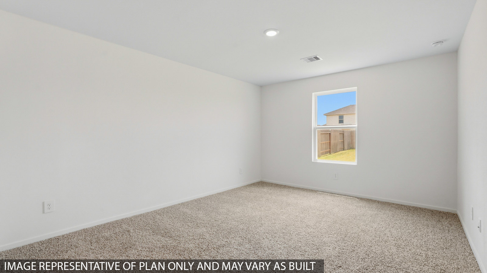 bedroom with carpet flooring