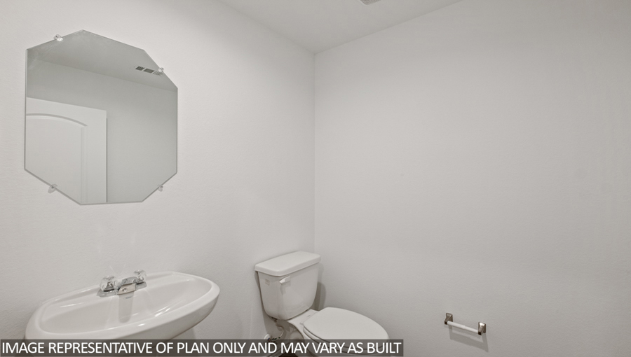 Secondary bathroom with tub/shower combo