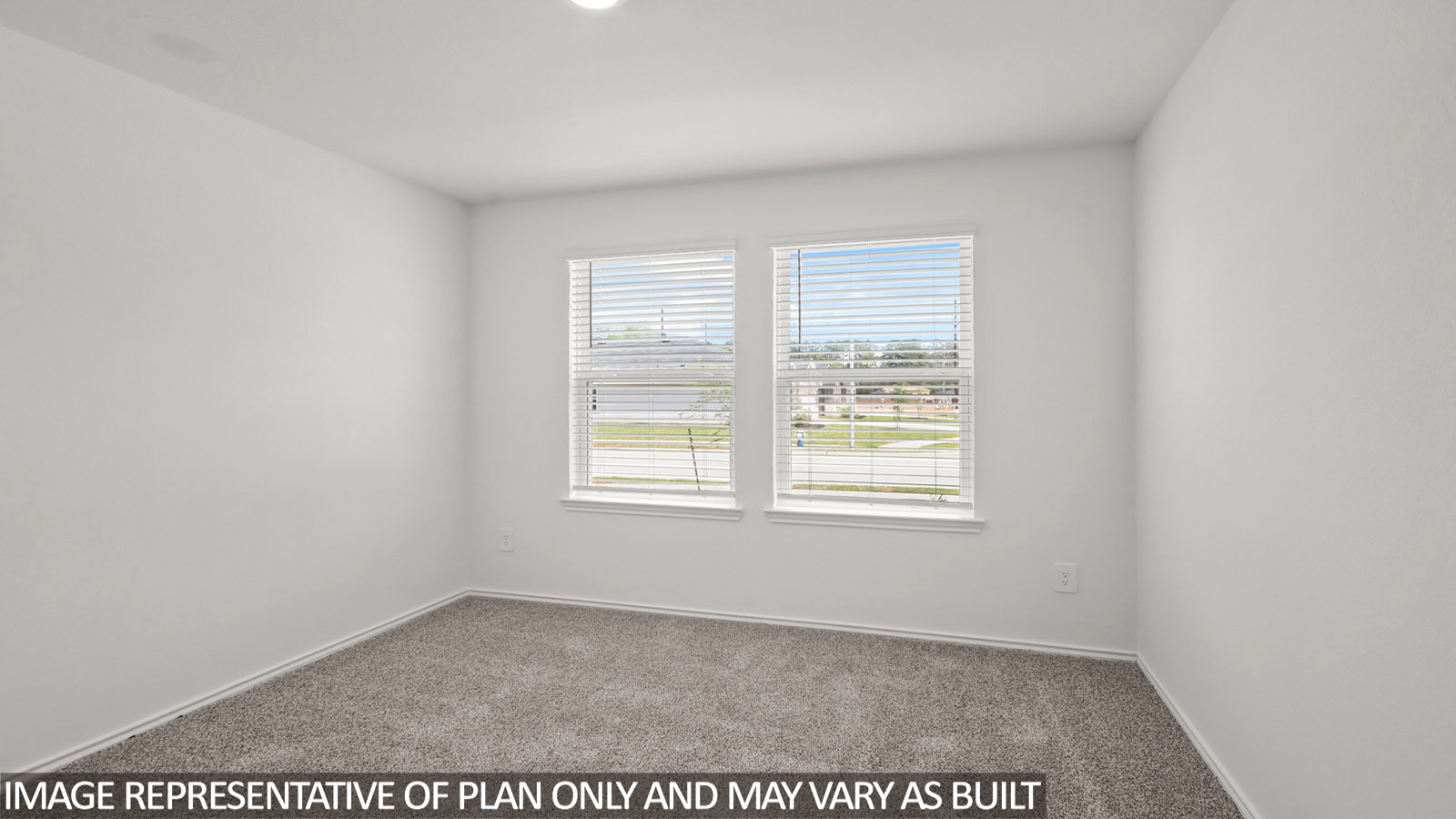 bedroom with carpet flooring