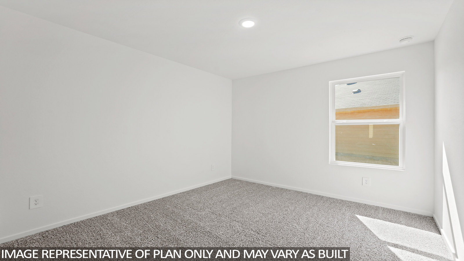 bedroom with carpet flooring