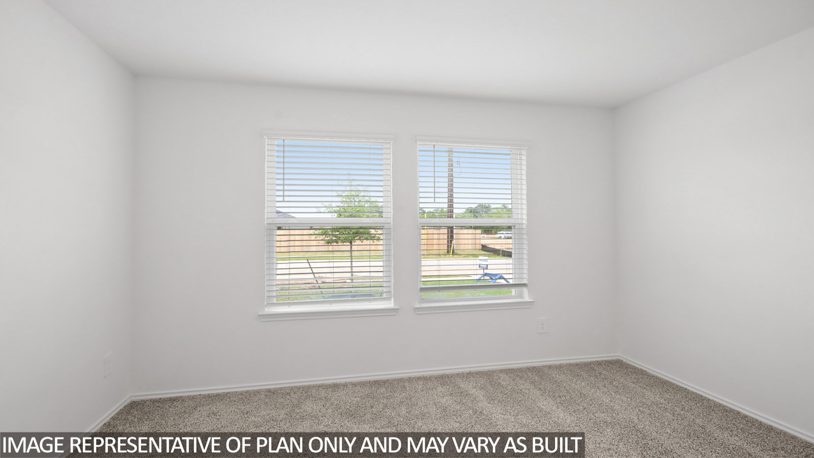 bedroom with carpet flooring
