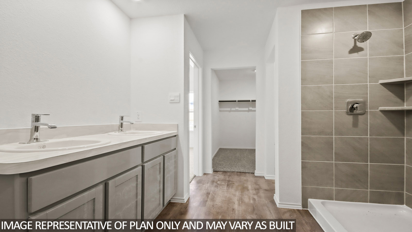 bathroom with built in shleving