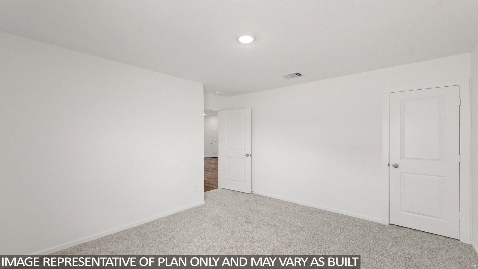 bedroom with carpet flooring