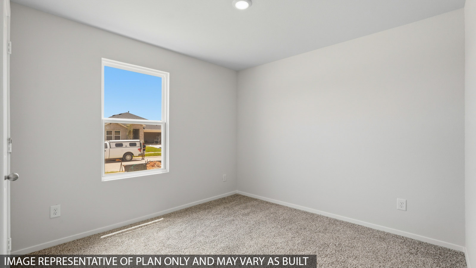 bedroom with carpet flooring