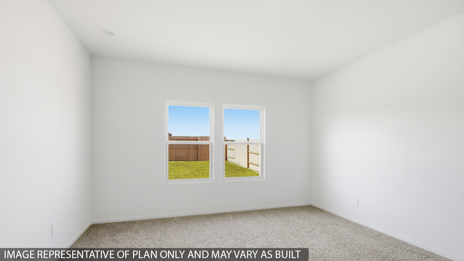 bedroom with carpet flooring