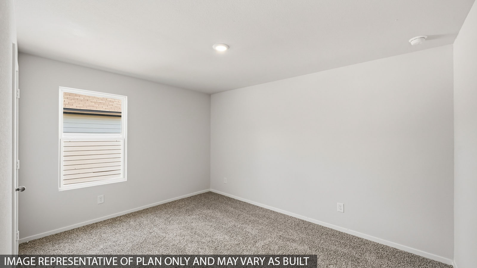 bedroom with carpet flooring