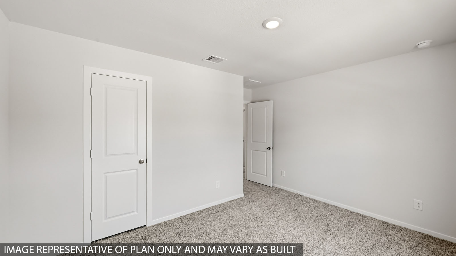 bedroom with carpet flooring