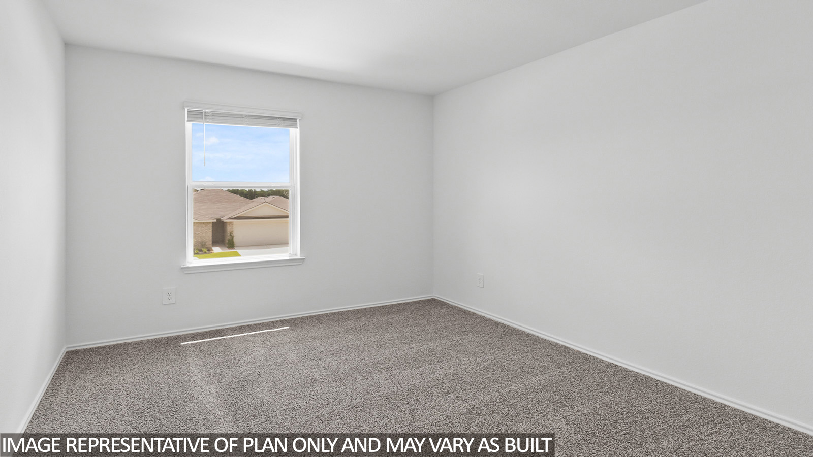 bedroom with carpet flooring