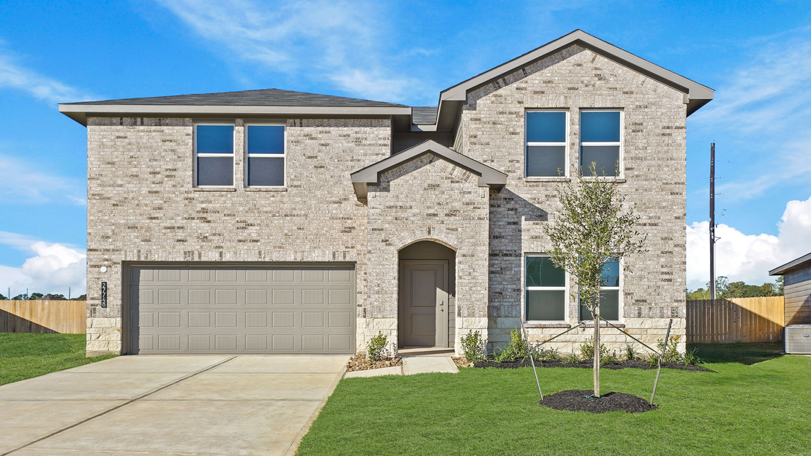 27748 Woodglen Mews Way