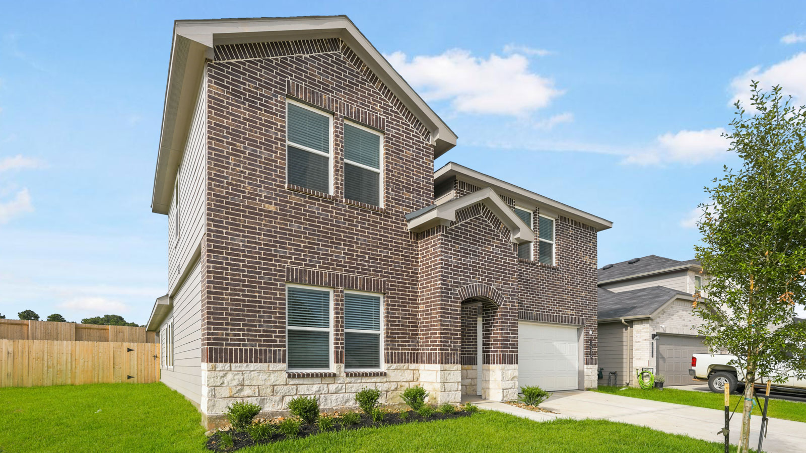 16434 Pinebrook Leaf Lane