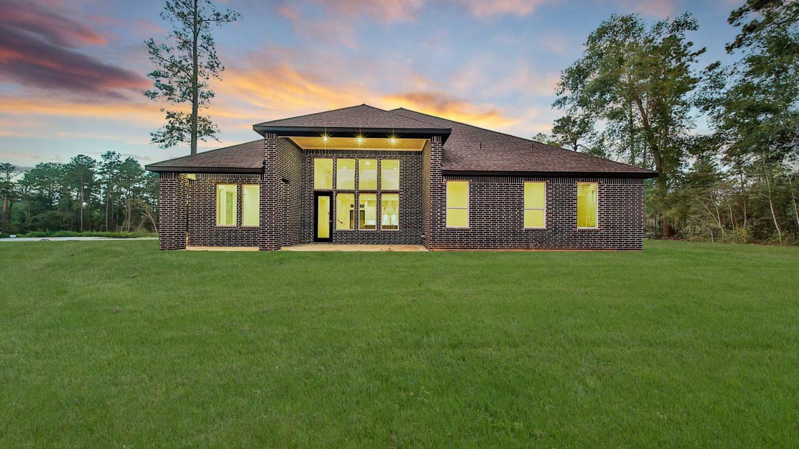 Model Open 7 days a week 205 Gousoulin Lane, Pinehurst, TX 77362 1 acre lots in tomball Pinehurt TX