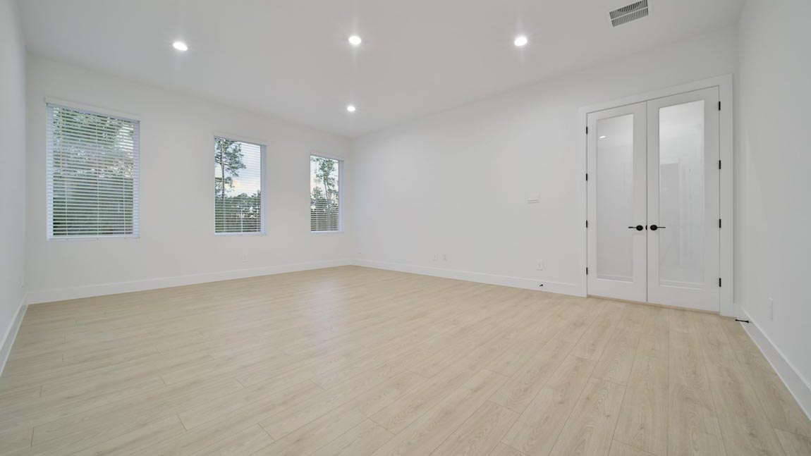 Dining area with vinyl flooring
