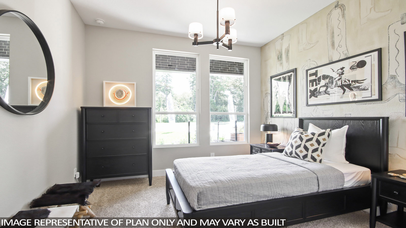 Secondary bedroom with carpet flooring