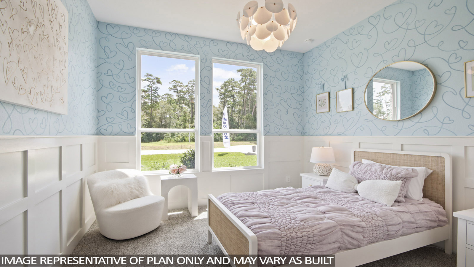 Secondary bedroom with carpet flooring
