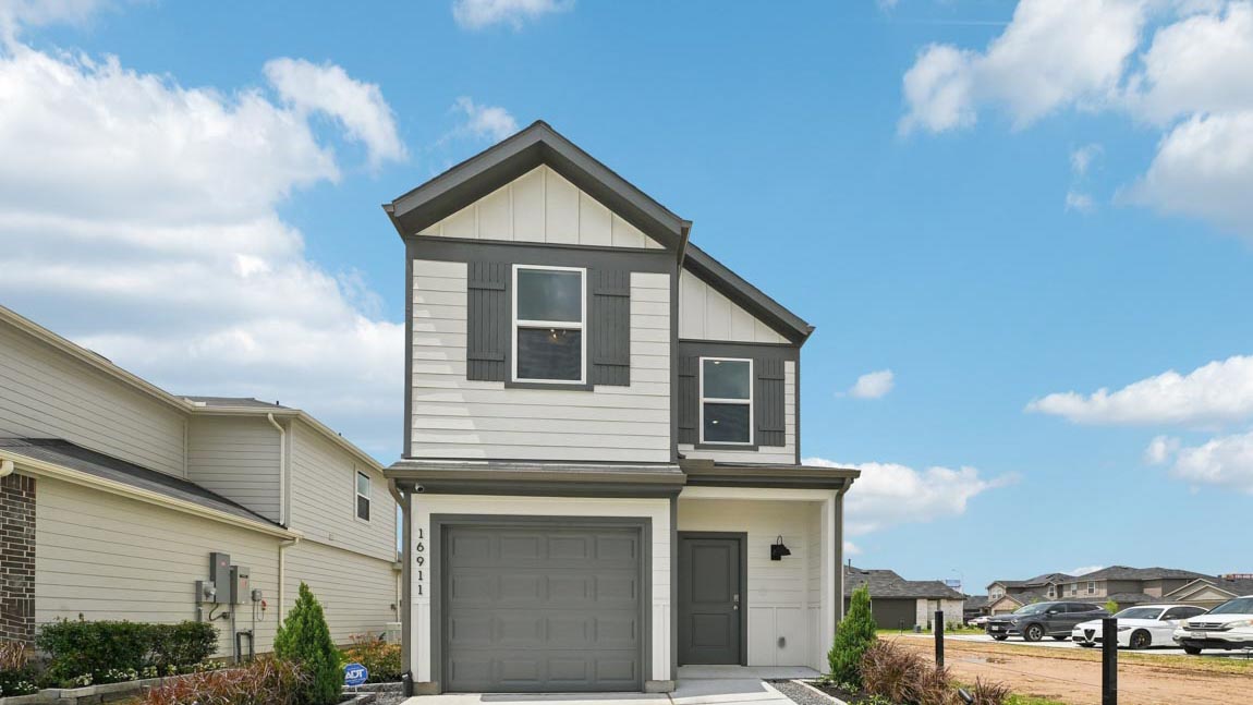 1055 Moon Drop Lane exterior