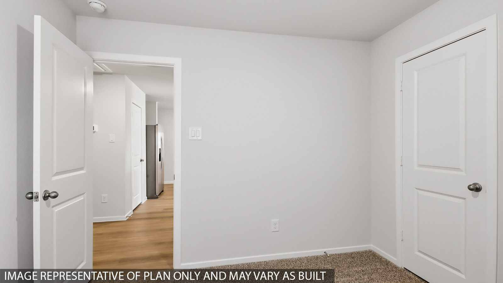 bedroom with vinyl flooring