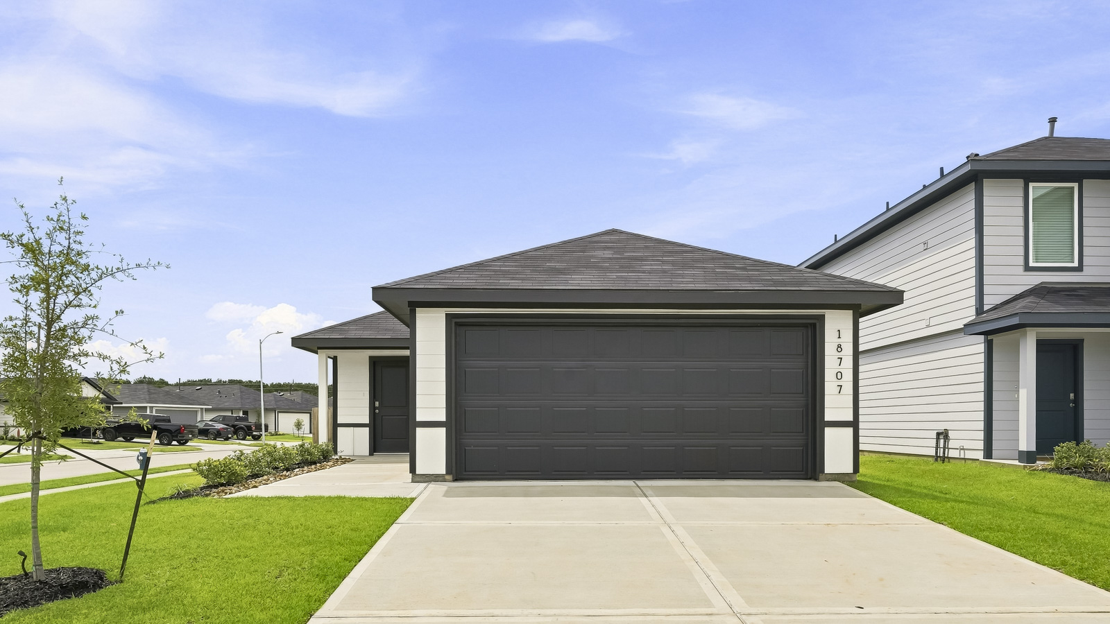 18707 Sunset Horizon Drive exterior