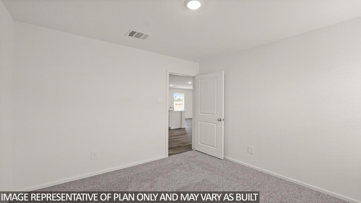 bedroom with carpet flooring