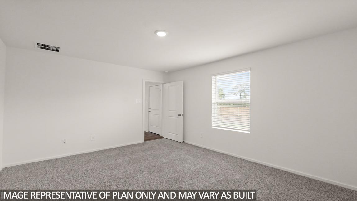 bedroom with carpet flooring
