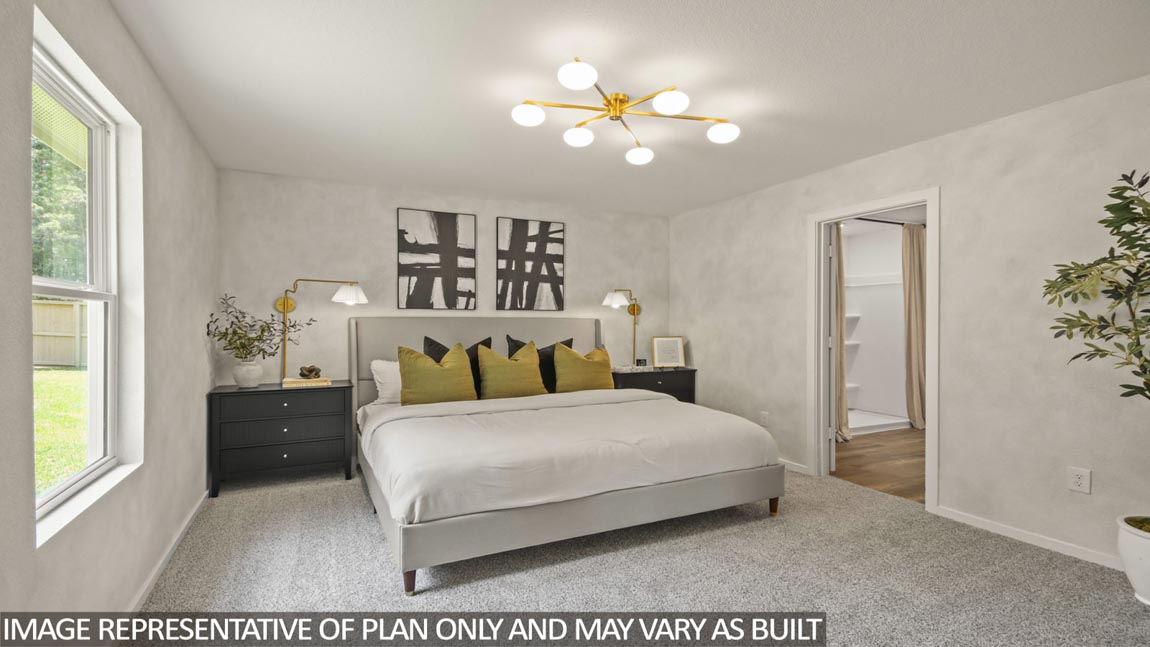 bedroo with carpet flooring