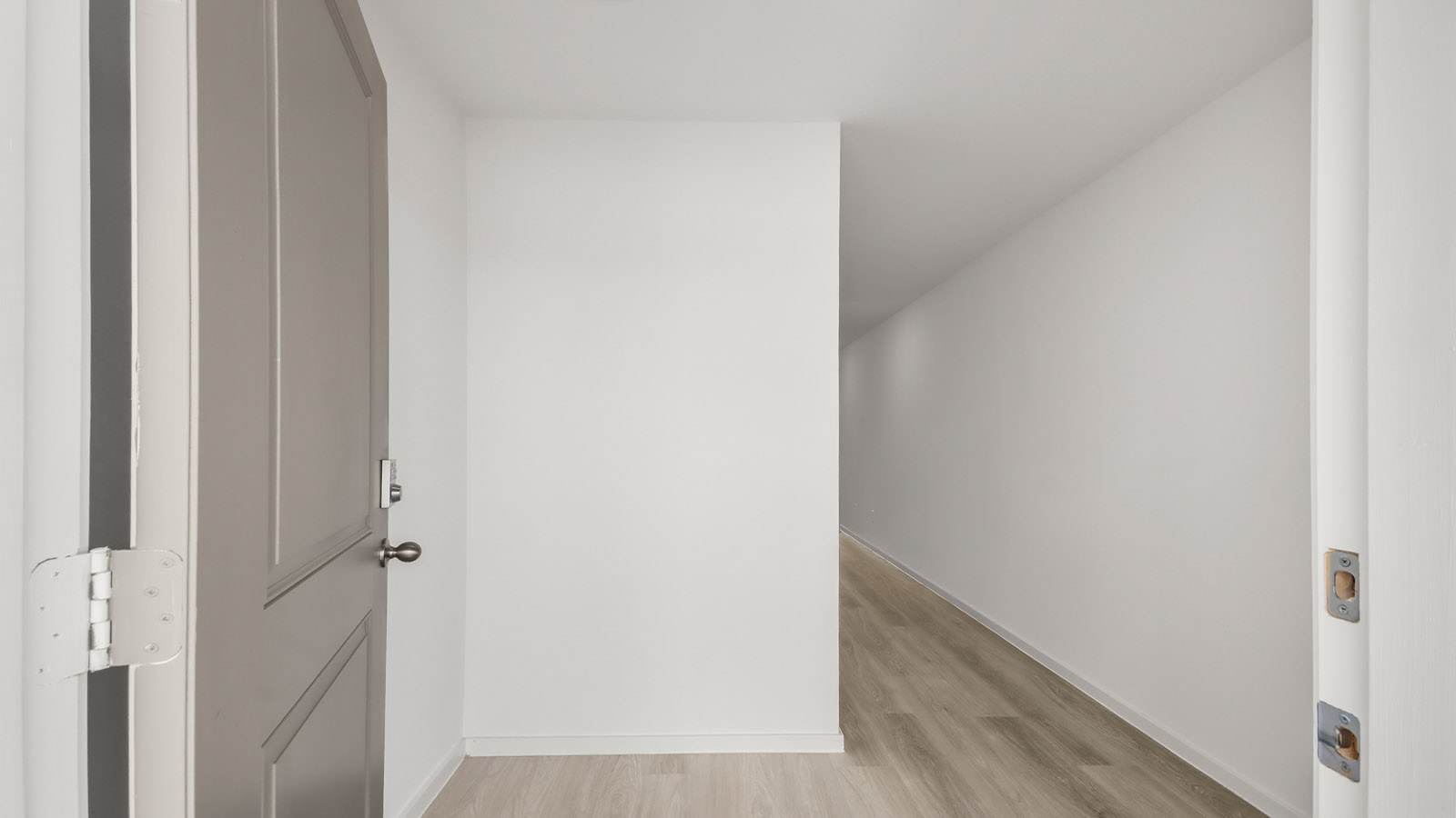 entryway with vinyl flooring