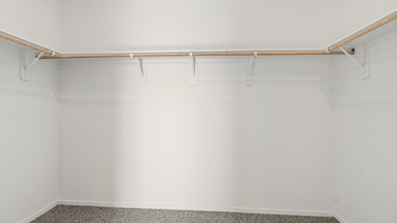 primary walk in closet