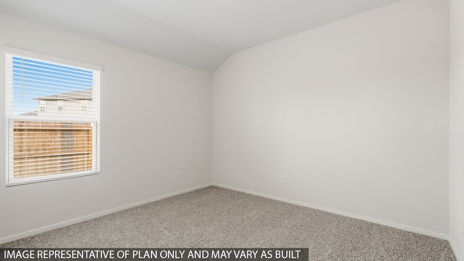 bedroom with carpet flooring