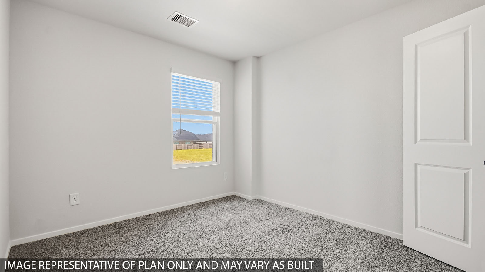 bedroom with carpet flooring