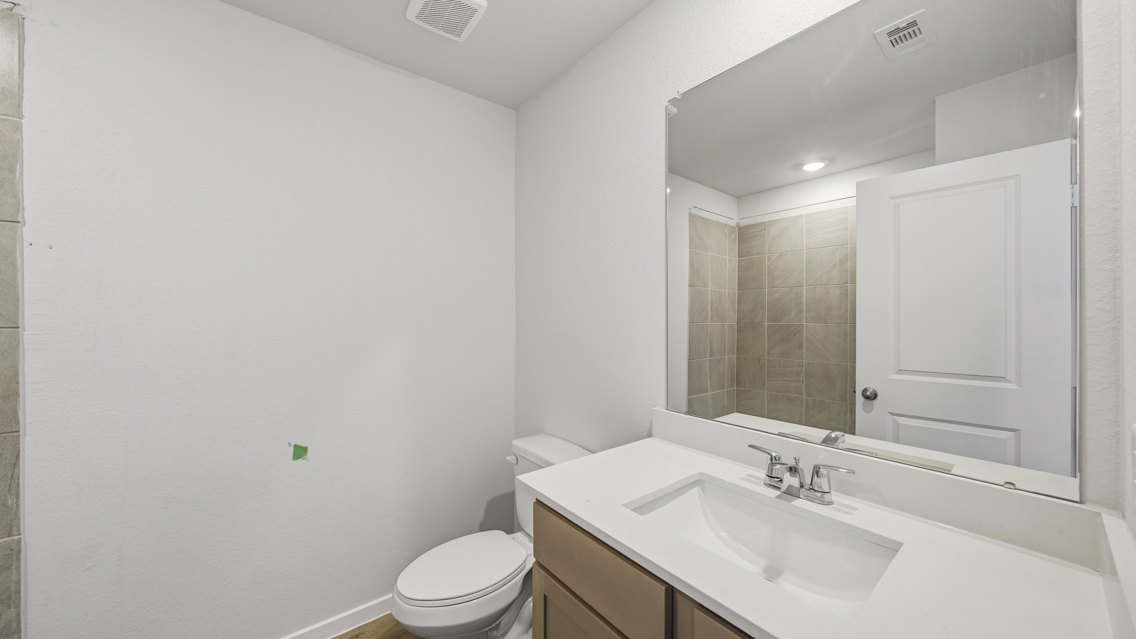 secondary bathroom