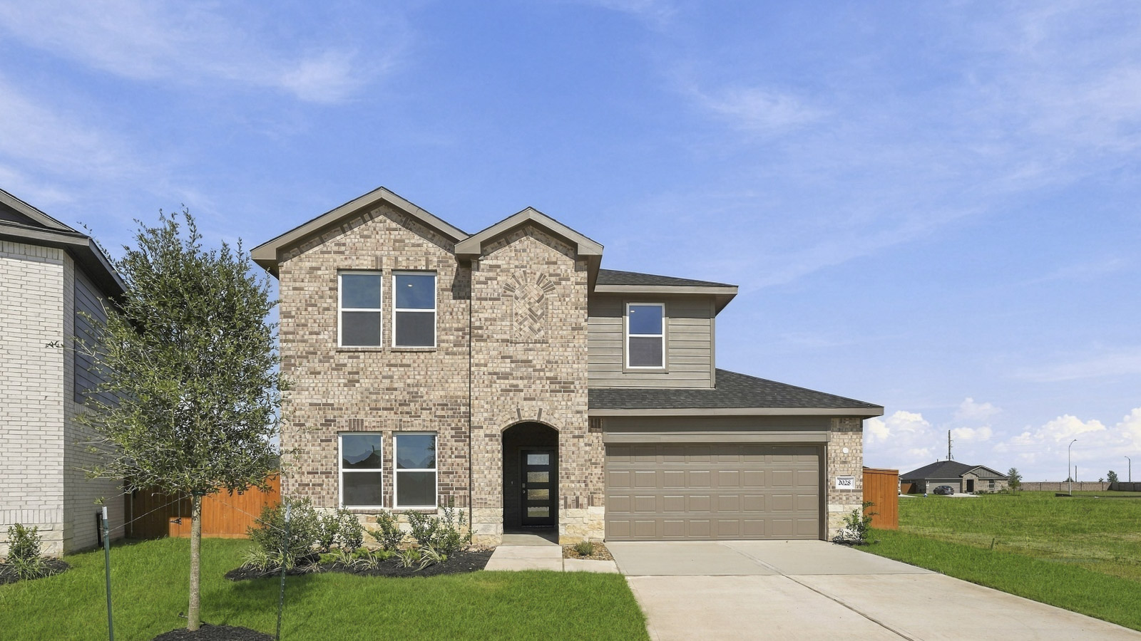 2028 Luminous Lane exterior