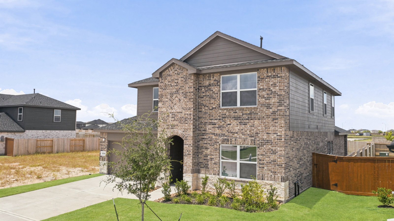 1008 Selene Sky Drive