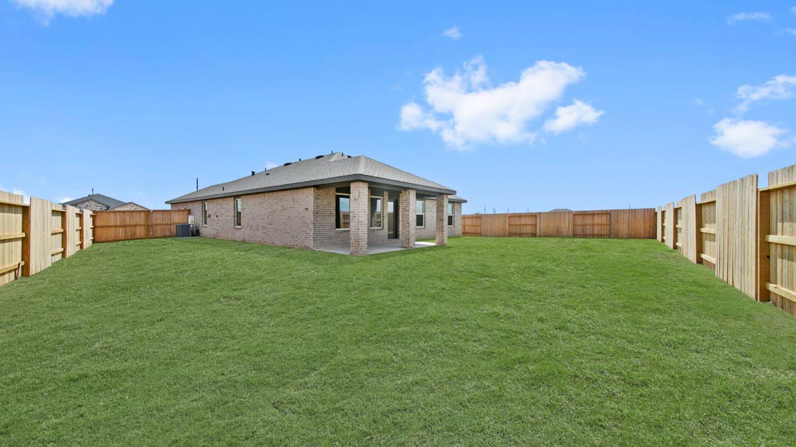 3005 Helios Haven Dr