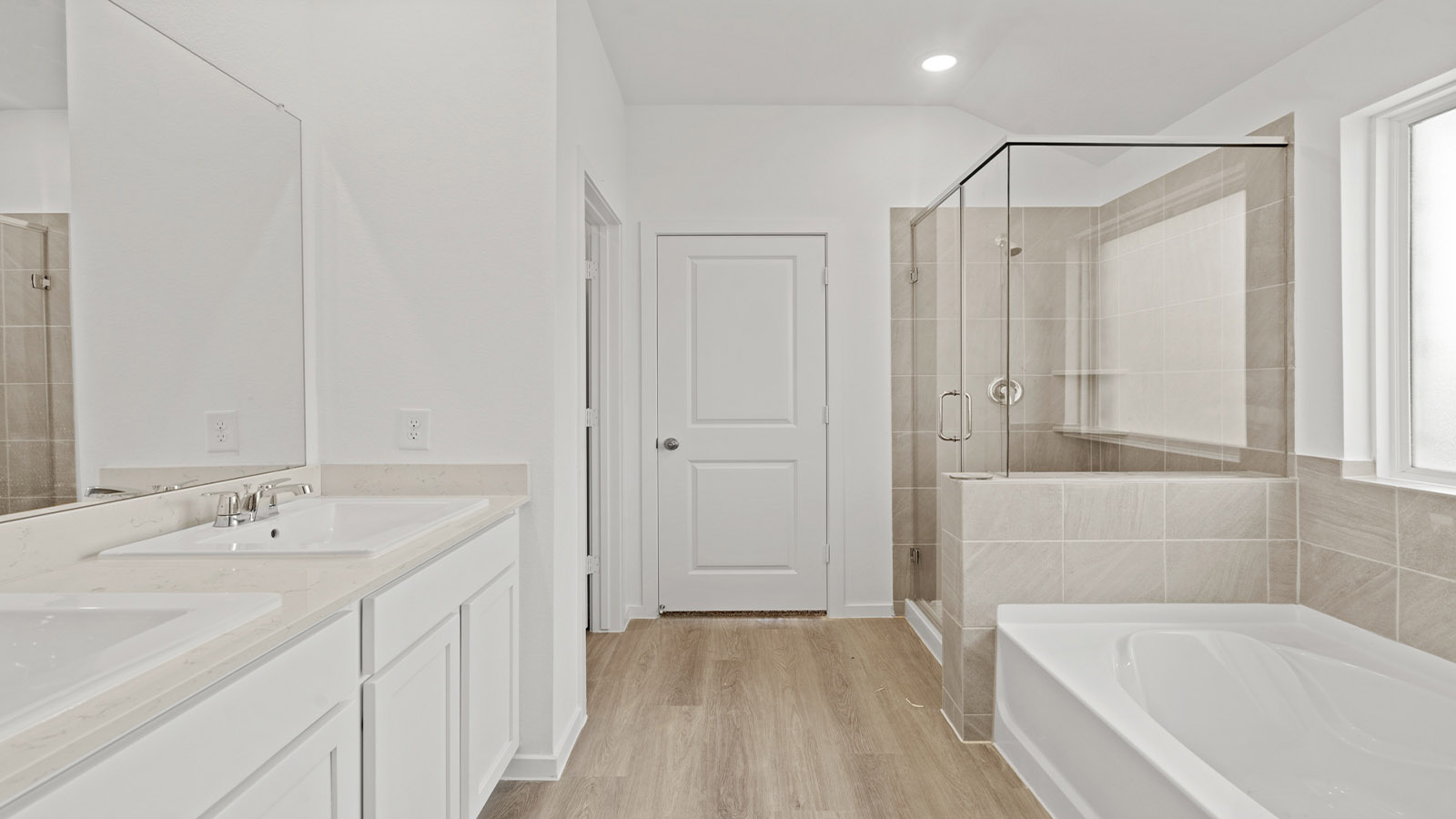 primary bathroom with seperate tub and shower