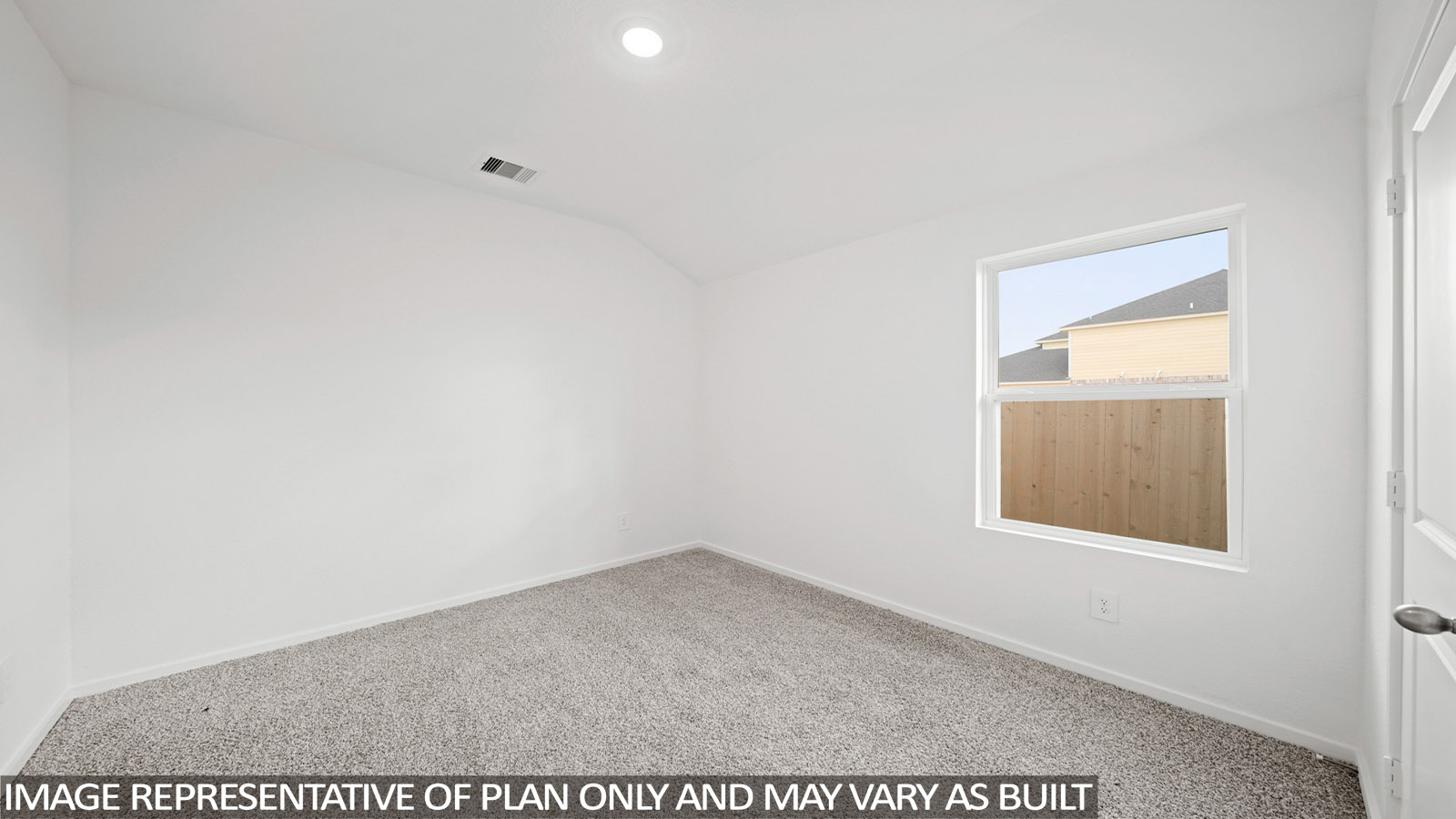 bedroom with carpet flooring
