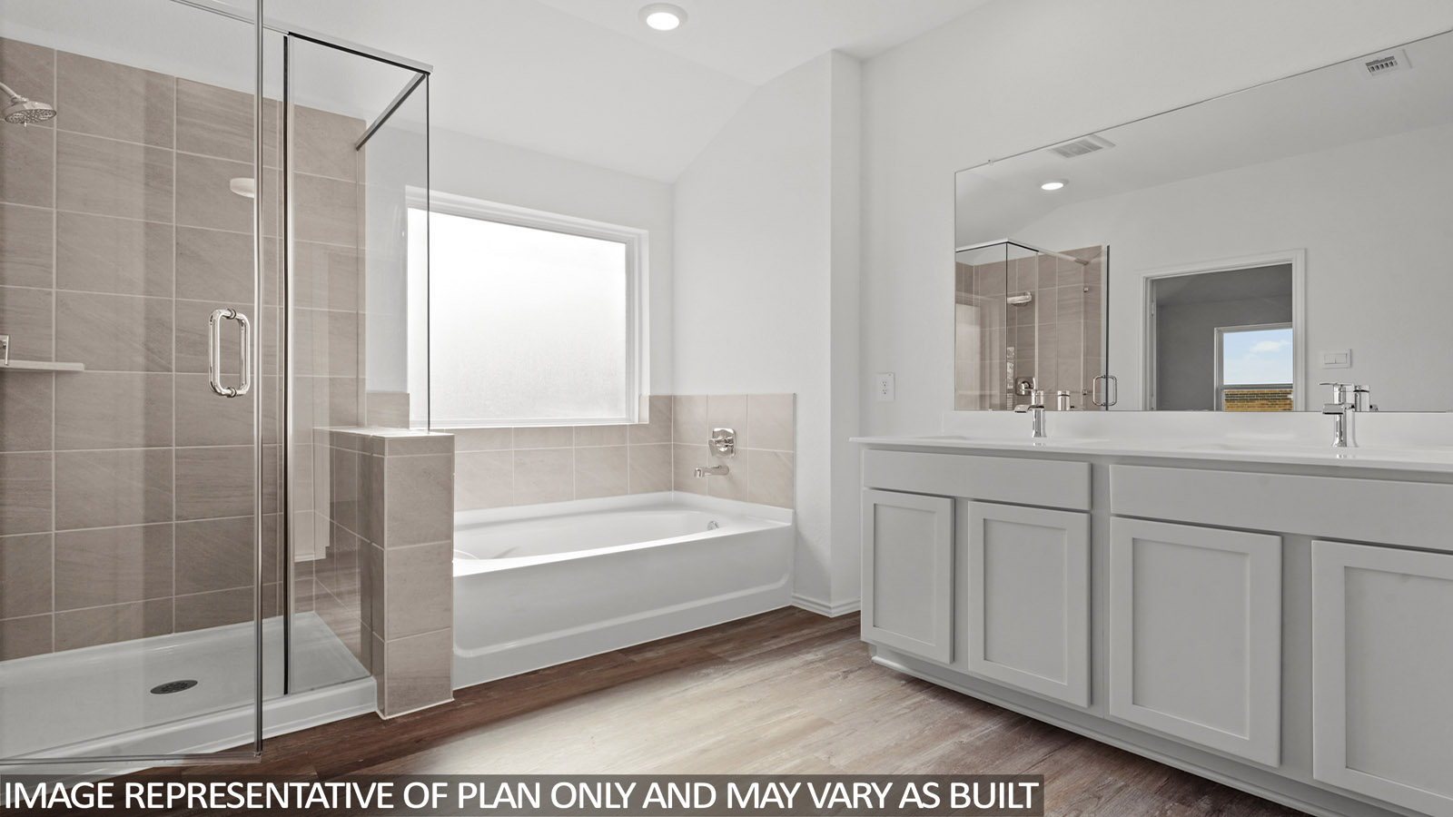 secondary bathroom with full tub
